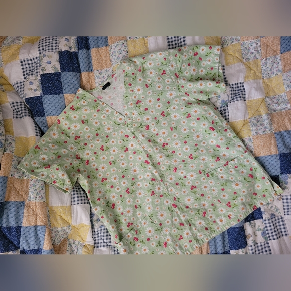 Spring Floral Cherry Scrub Top - Picture 1 of 4